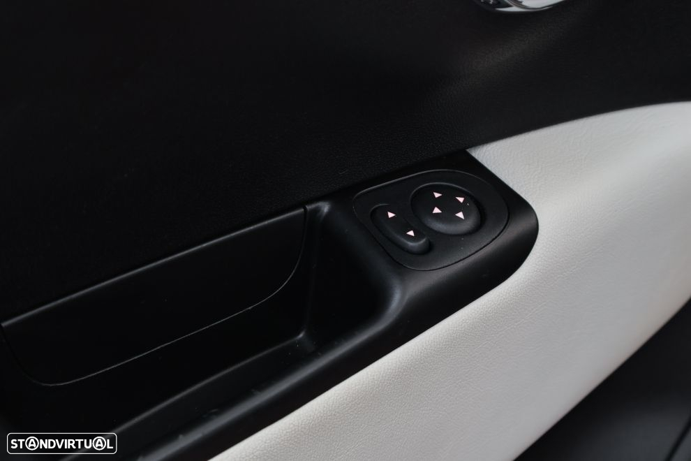 Fiat 500C 1.0 Hybrid Dolcevita - 24