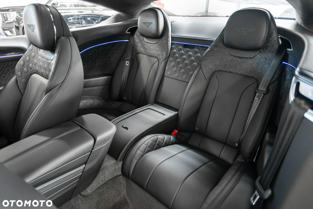 Bentley Continental GT - 28
