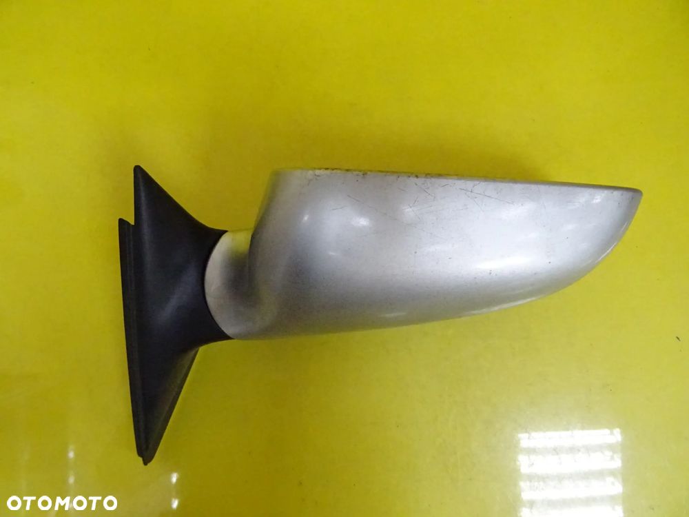LUSTERKO ELEKTRYCZNE LEWE AUDI A4 B5 LIFT 5PIN LY7W NR208 - 3