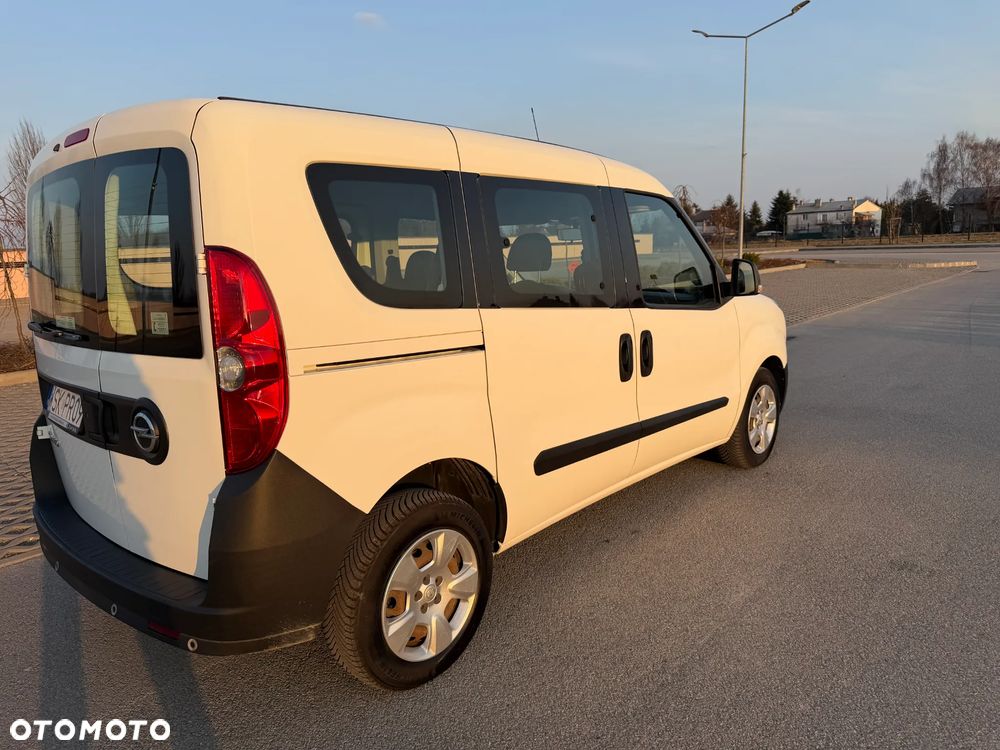 Opel Combo 1.6 CDTI Enjoy - 12