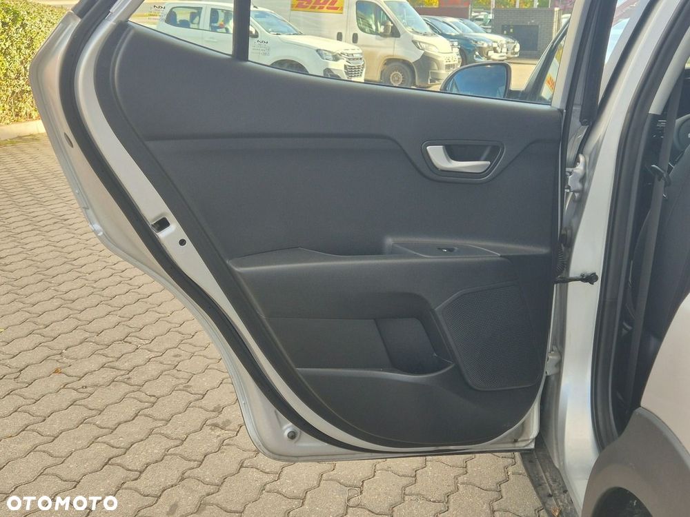Kia Stonic 1.2 M - 18