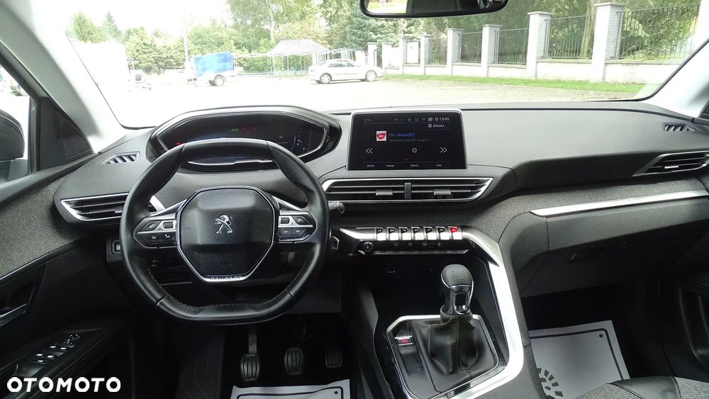 Peugeot 3008 - 11