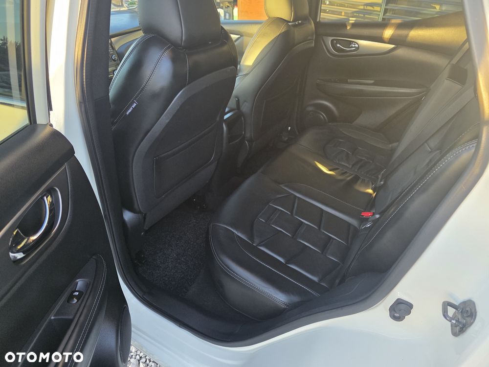 Nissan Qashqai 1.2 DIG-T Xtronic 360 - 11