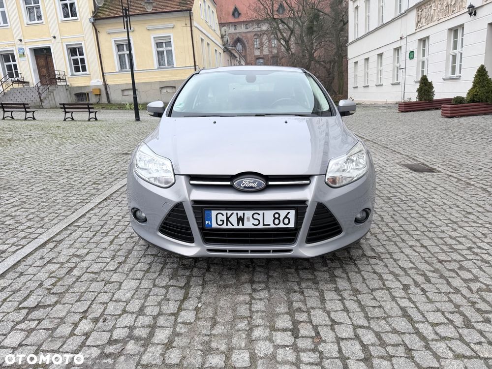 Ford Focus 1.6 Trend - 26