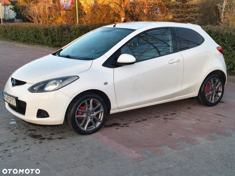 Mazda 2 - 1