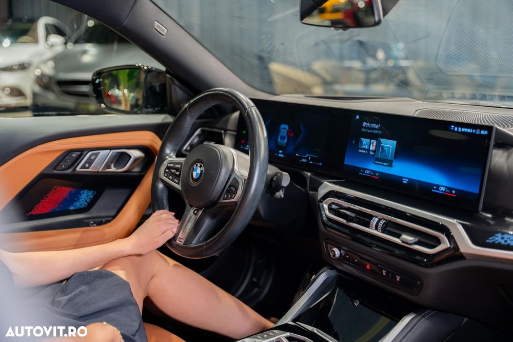 BMW M2 M240i xDrive AT - 12