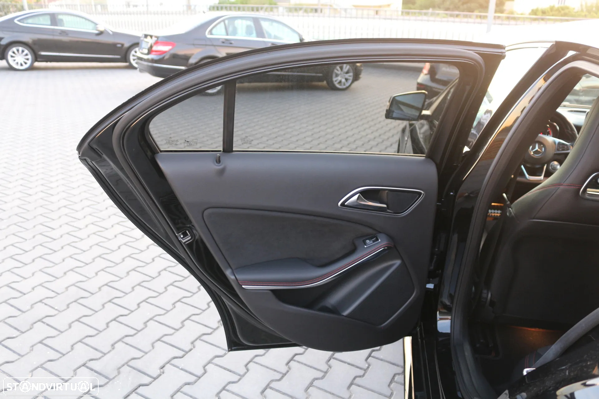 Mercedes-Benz A 45 AMG 4-Matic - 41