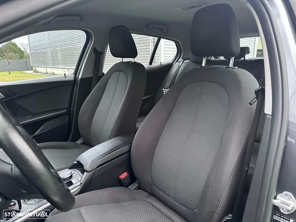 BMW 116 d Sport Line - 35