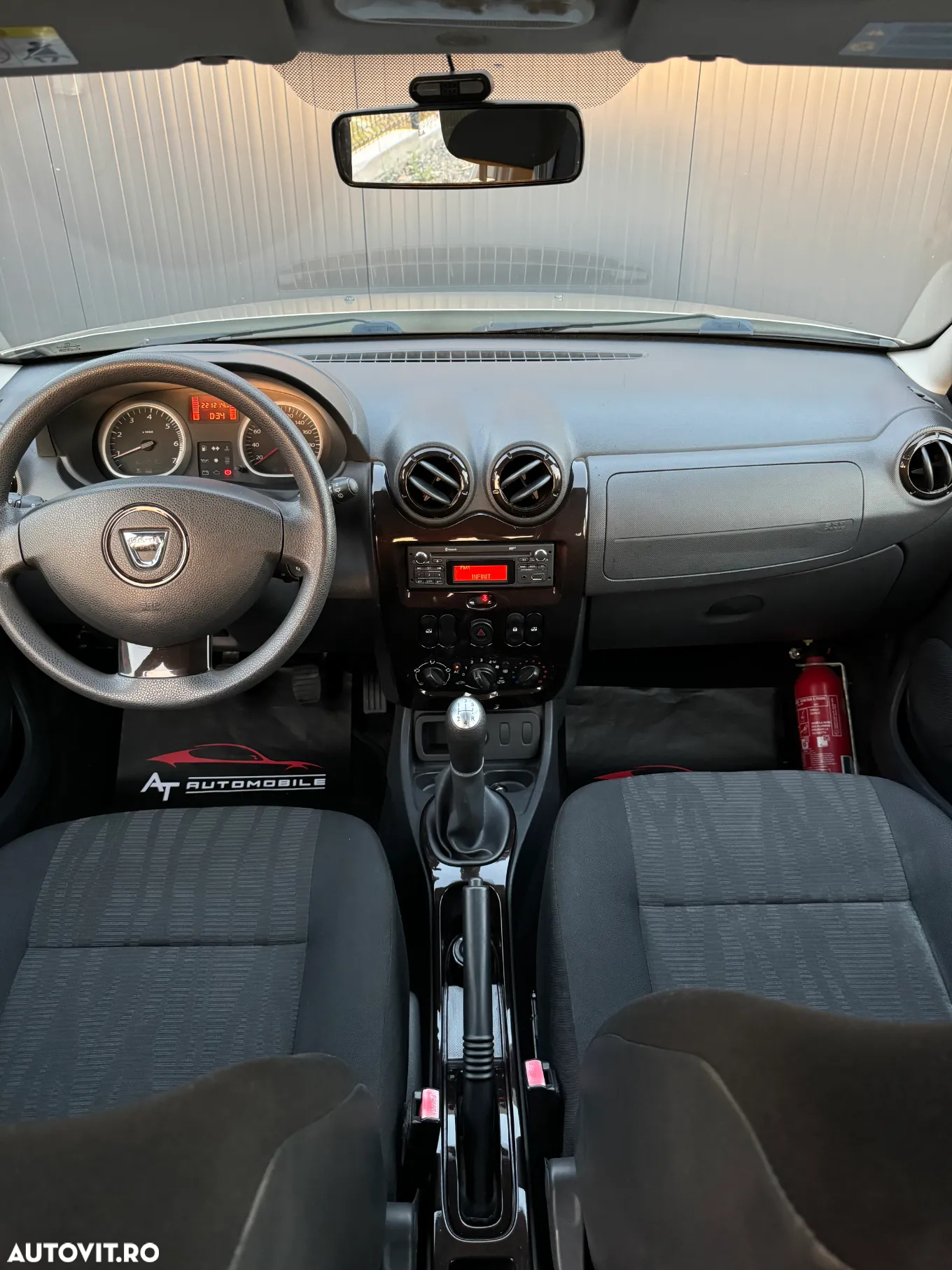 Dacia Duster 1.5 dCi 4x2 Laureate - 8