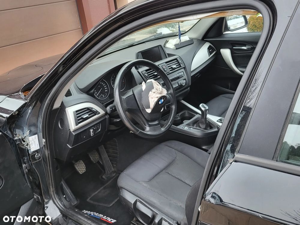 BMW Seria 1 116i Sport Line - 5