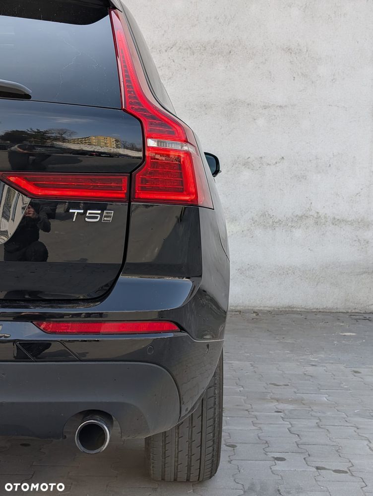 Volvo XC 60 T5 Geartronic Momentum Pro - 36