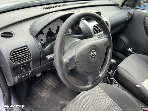 Para Peças Opel Corsa C (X01) - 7