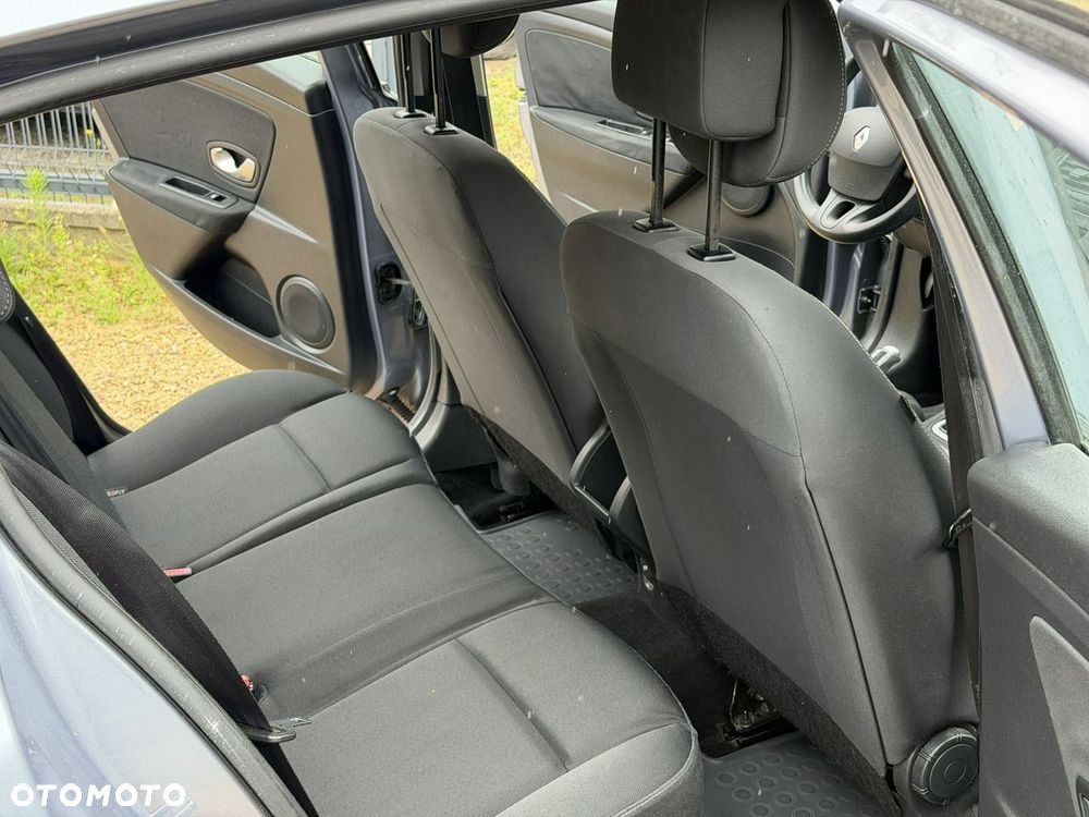 Renault Megane - 18