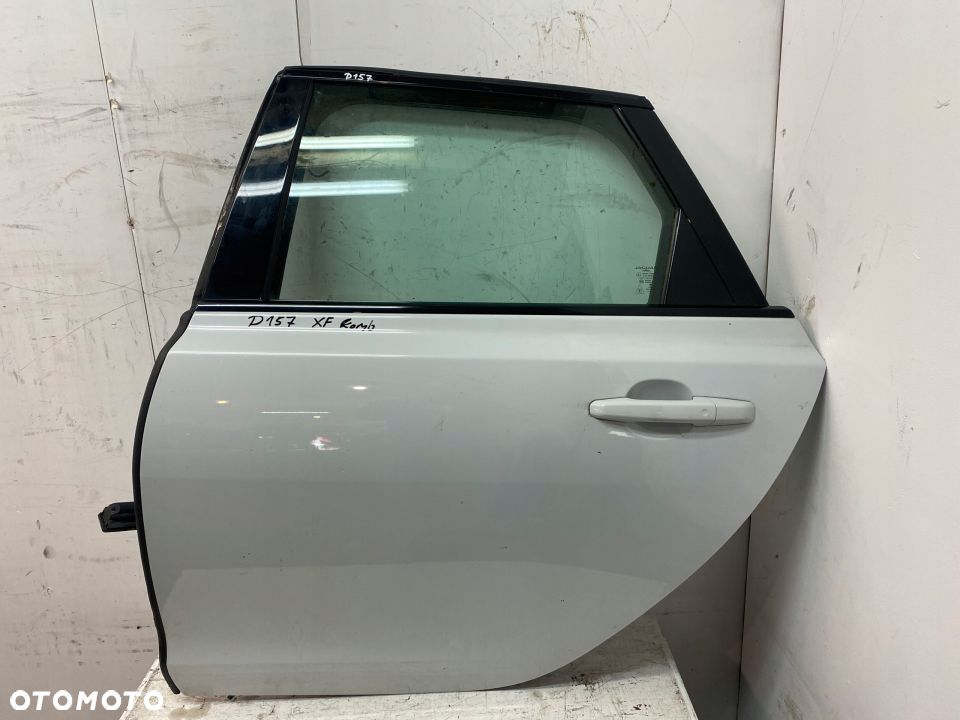 Jaguar XF x260 kombi lewe drzwi