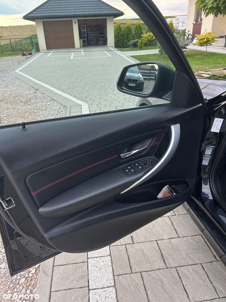 BMW Seria 3 - 22