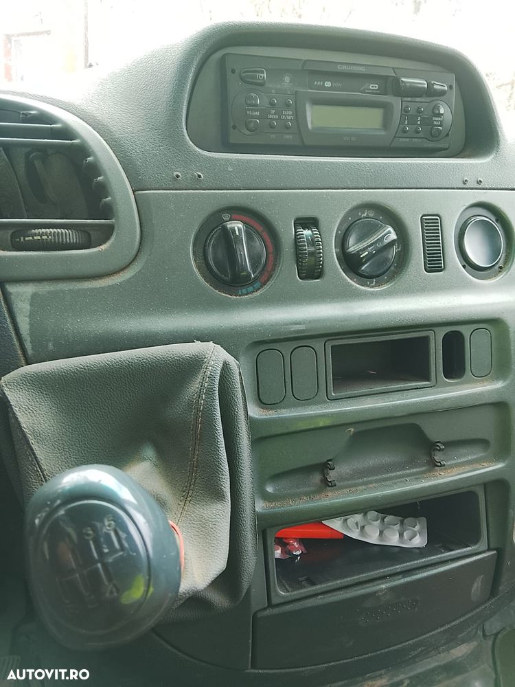Mercedes-Benz SPRINTER - 4