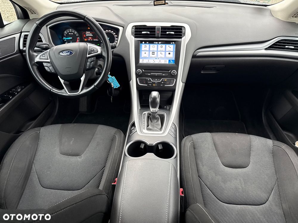 Ford Mondeo - 8