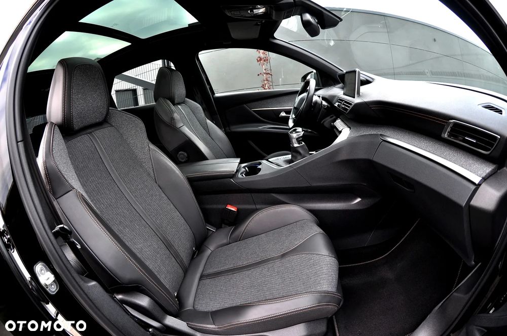 Peugeot 3008 1.2 PureTech GT S&S - 23