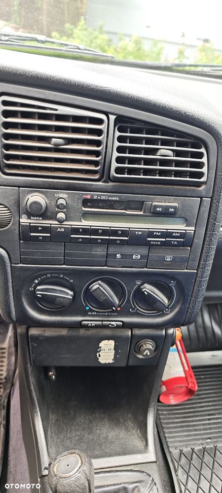 Volkswagen Passat 1.9 TDI - 6