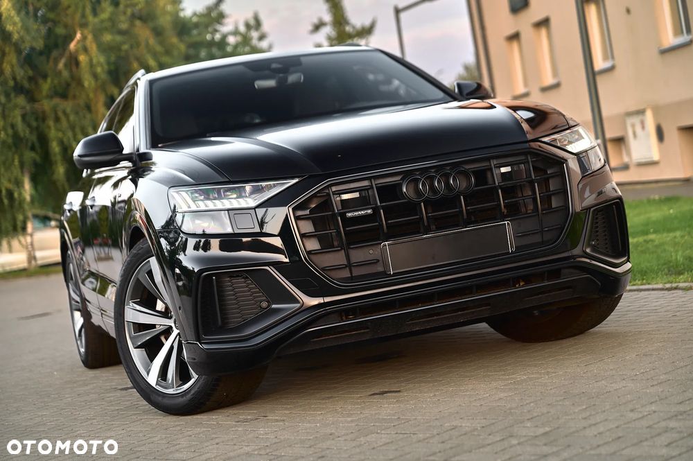 Audi Q8 - 17
