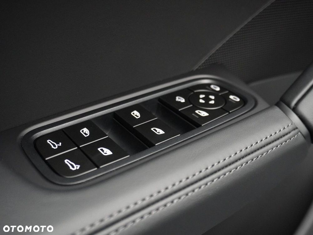 Porsche Cayenne Black Edition - 19