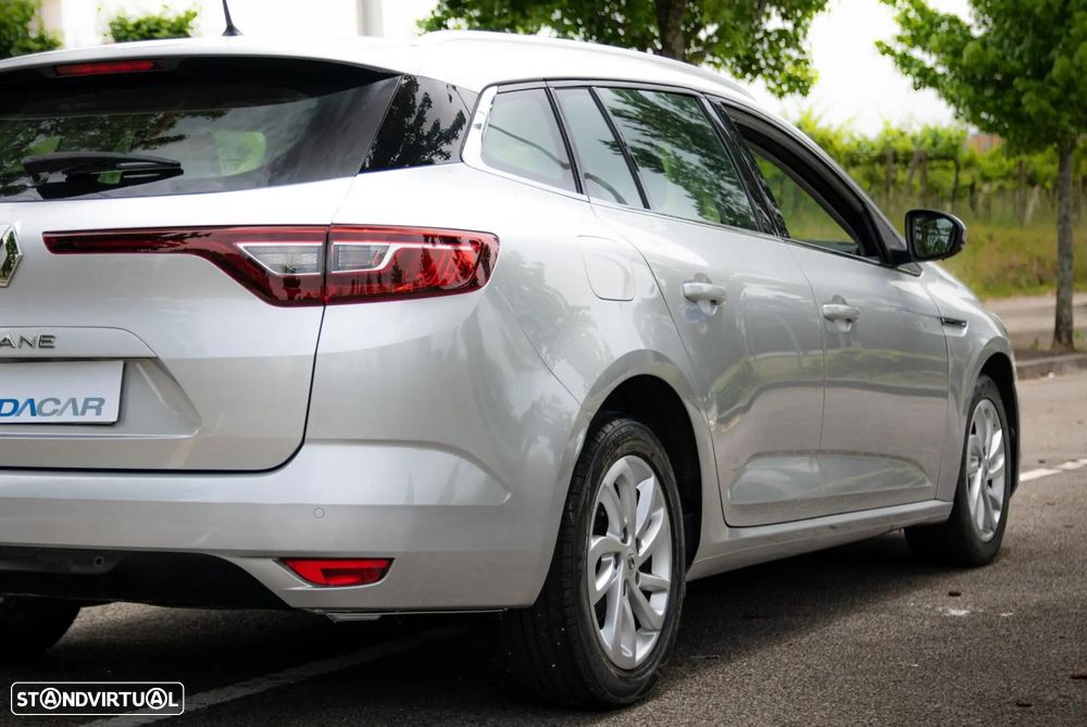 Renault Mégane Sport Tourer BLUE dCi 115 EDC BUSINESS EDITION - 11