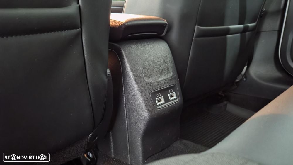 Peugeot e-208 50 kWh Allure - 13