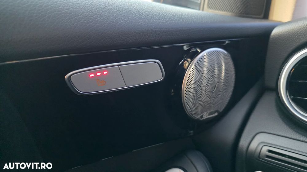 Mercedes-Benz GLC 300 d 4Matic 9G-TRONIC - 34