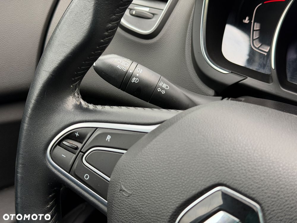 Renault Grand Scenic TCe 140 GPF BLACK EDITION - 36