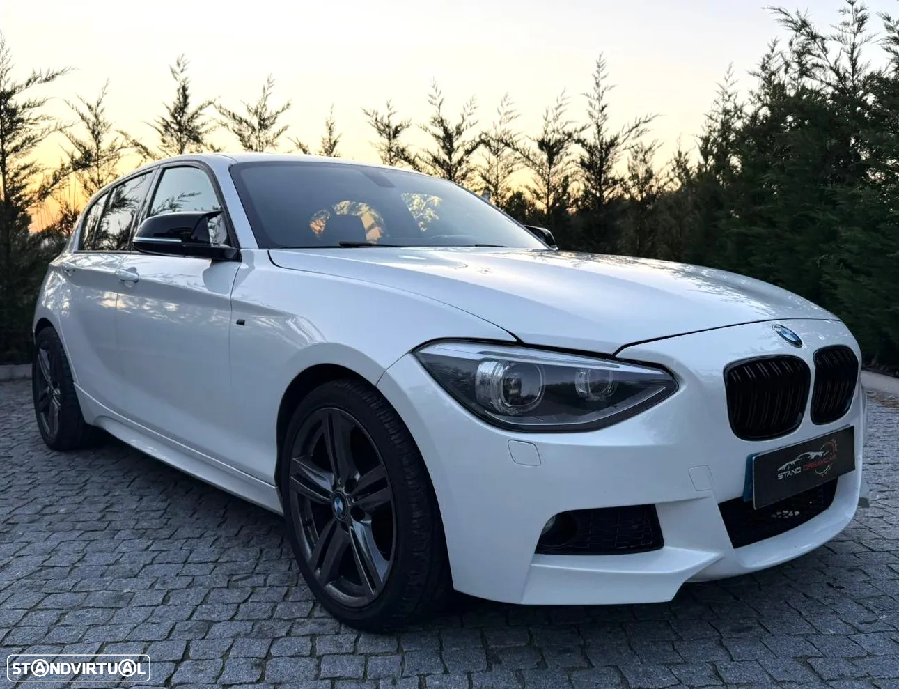 BMW 120 d Pack M - 4