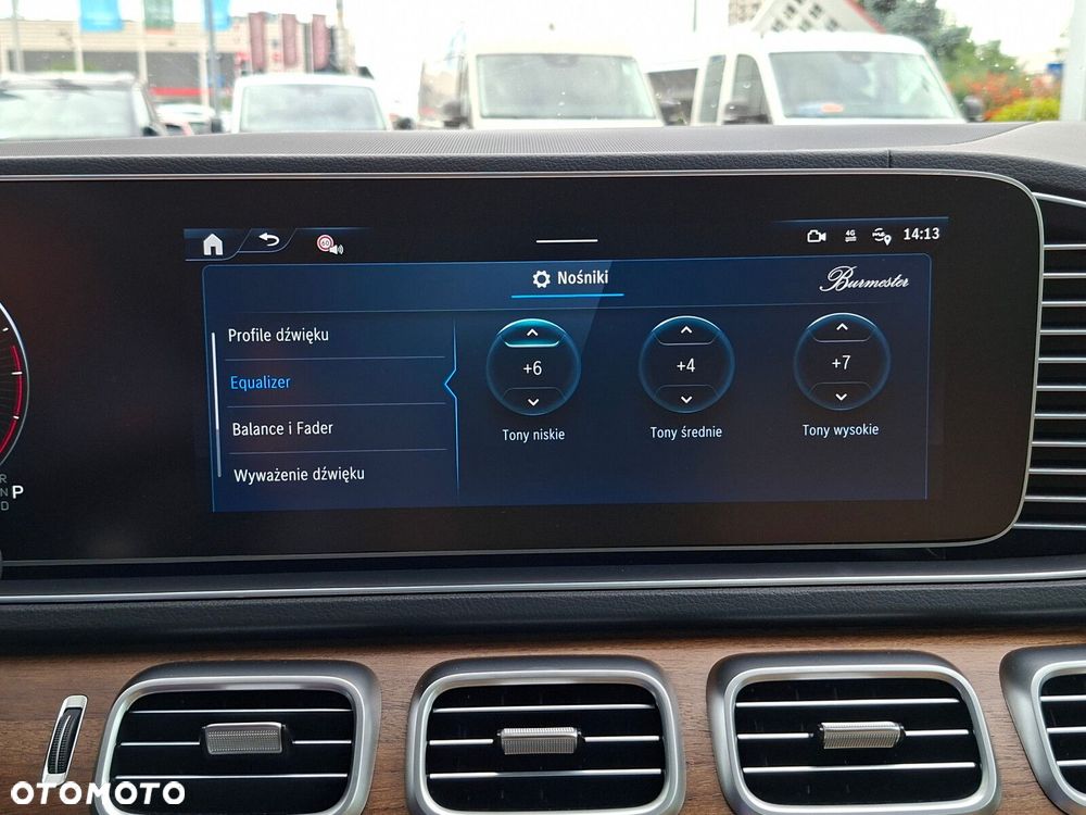 Mercedes-Benz GLS - 31