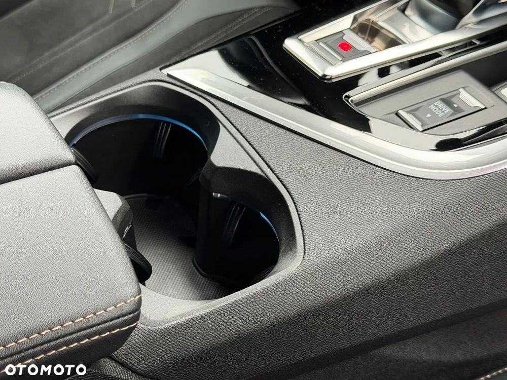 Peugeot 3008 1.5 BlueHDi GT S&S EAT8 - 11