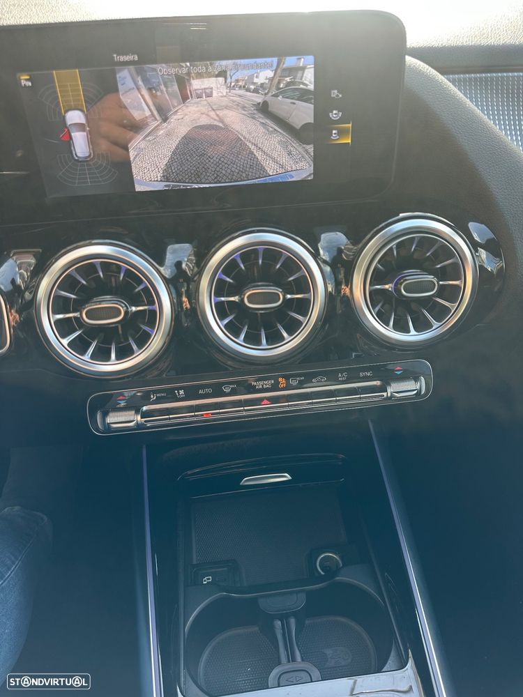 Mercedes-Benz GLA 200 d 8G-DCT Progressive - 15