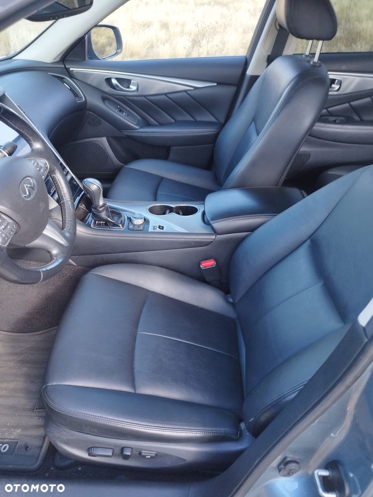 Infiniti Q50 2.0t Sport - 8