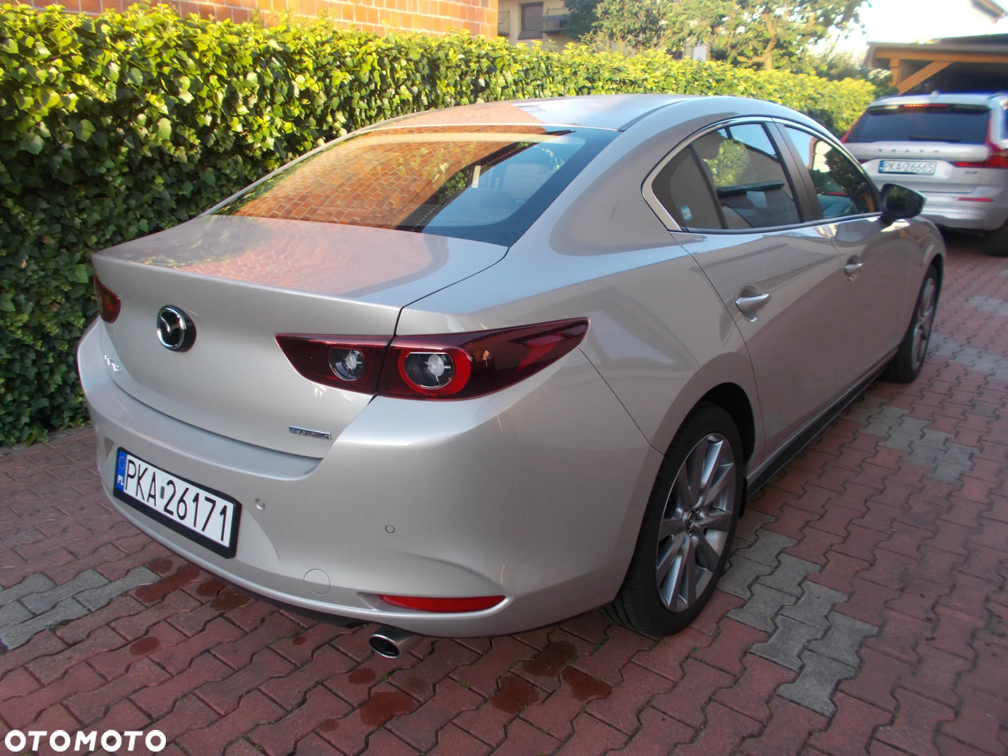 Mazda 3 - 4