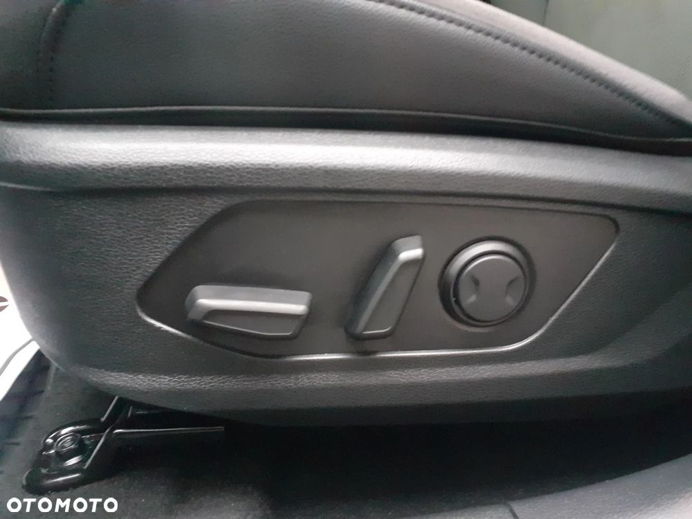 Kia Sportage 1.6 T-GDI PHEV Anniversary 4WD - 26