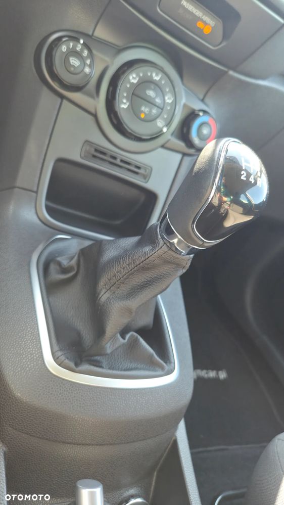 Ford Fiesta 1.4 Trend EU5 - 30