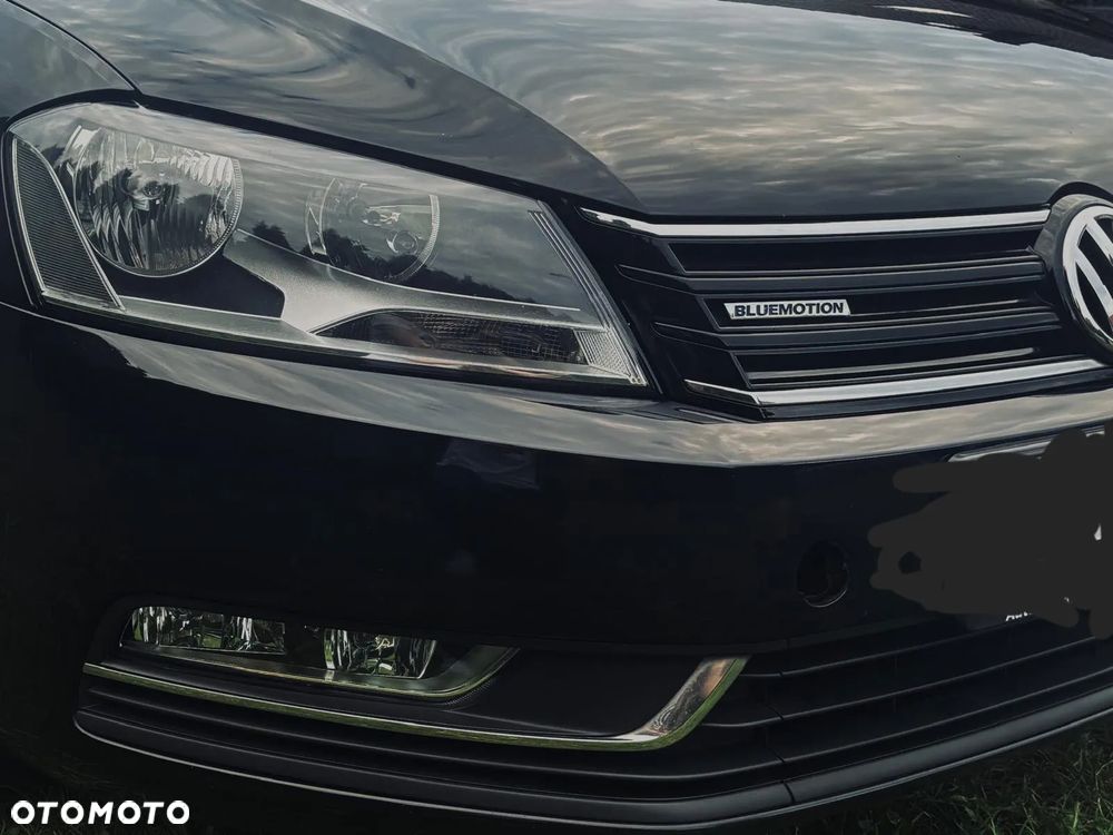Volkswagen Passat - 10