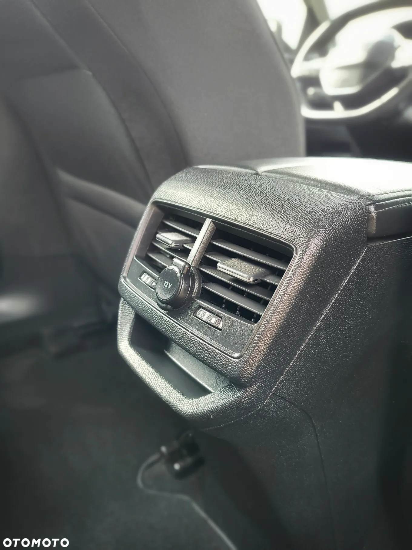 Peugeot 3008 1.5 BlueHDi Allure Pack S&S - 26