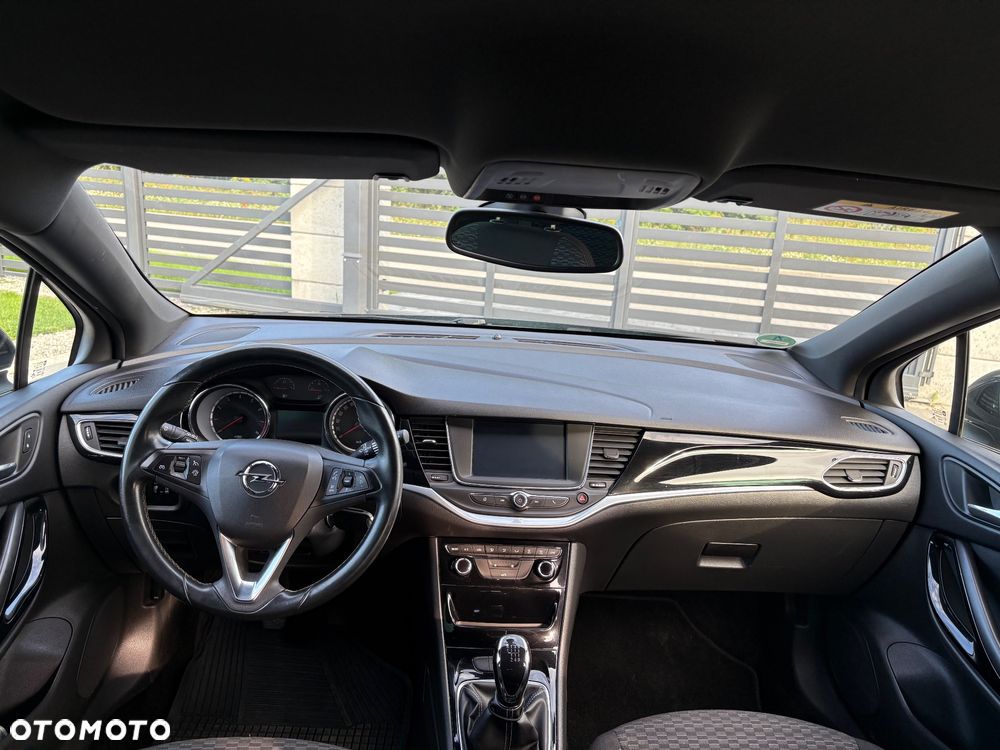 Opel Astra 1.4 Turbo Innovation - 10