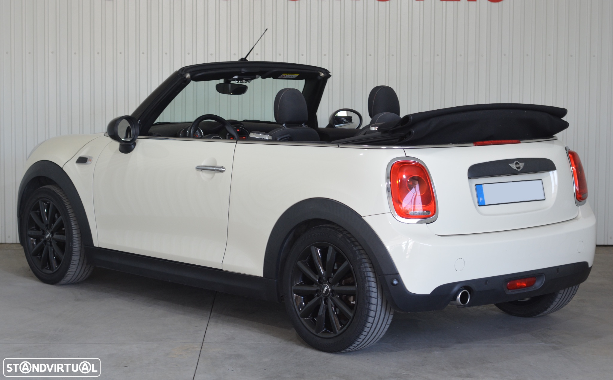 MINI Cabrio One - 10
