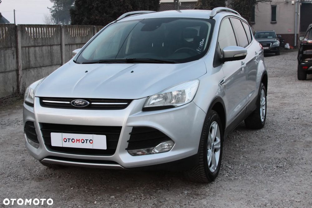 Ford Kuga 2.0 TDCi 2x4 Titanium - 5