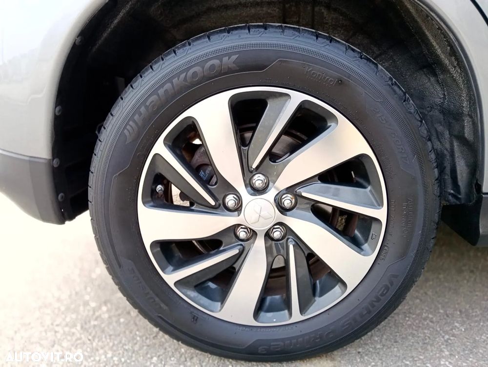 Mitsubishi ASX 2.2 DI-D 4WD Automatik Diamant Edition - 17