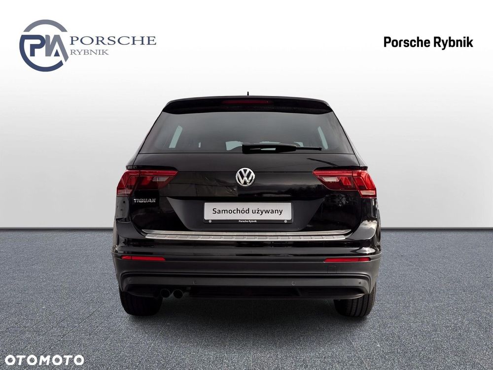 Volkswagen Tiguan - 8