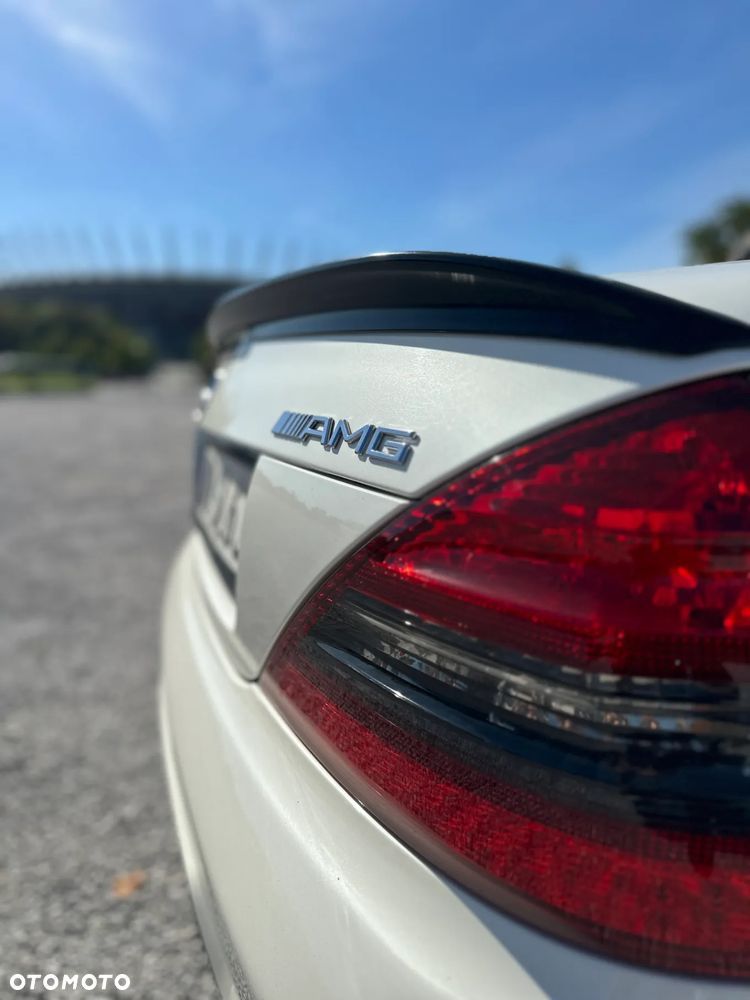 Mercedes-Benz SL 63 AMG SPEEDSHIFT MCT - 9