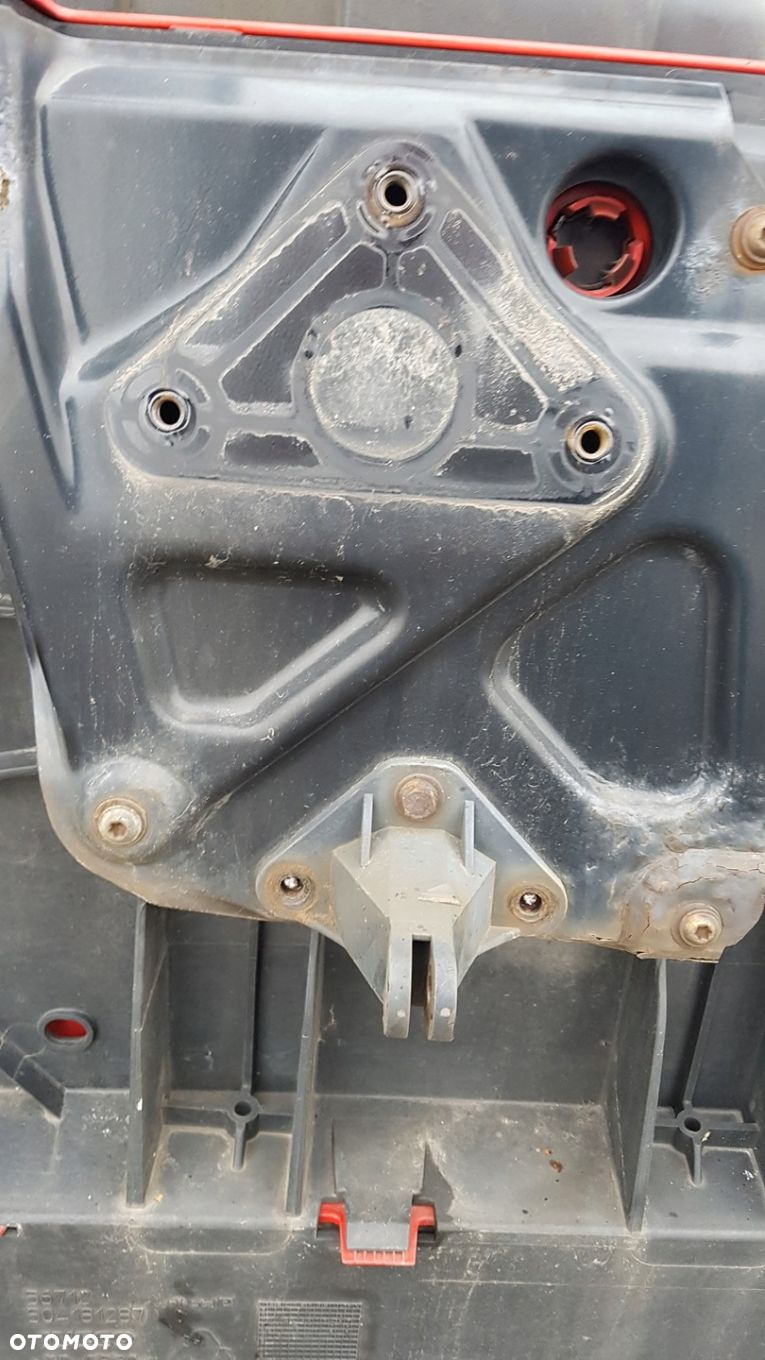 MASKA ATRAPA GRILL KOMPLETNA IVECO STRALIS EURO 5 - 3