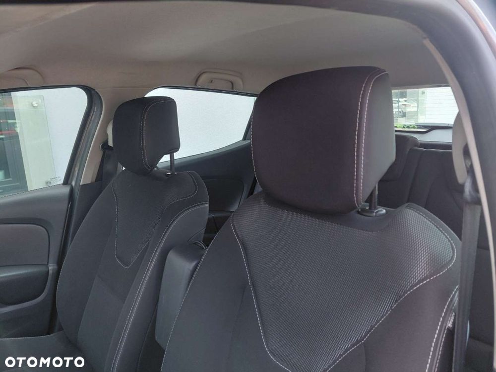 Renault Clio - 13