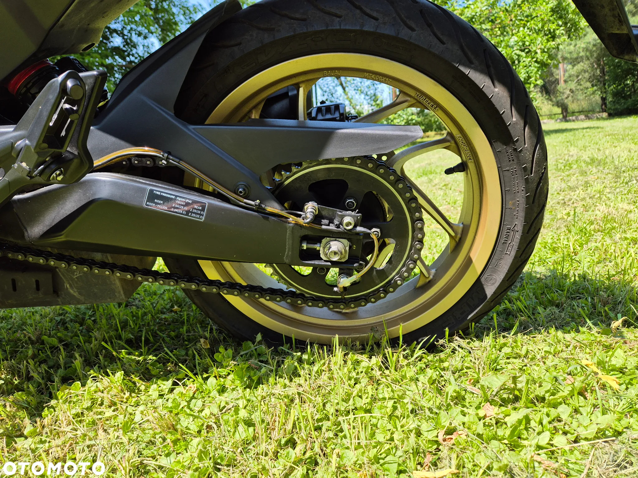 Bajaj Dominar 400 - 7