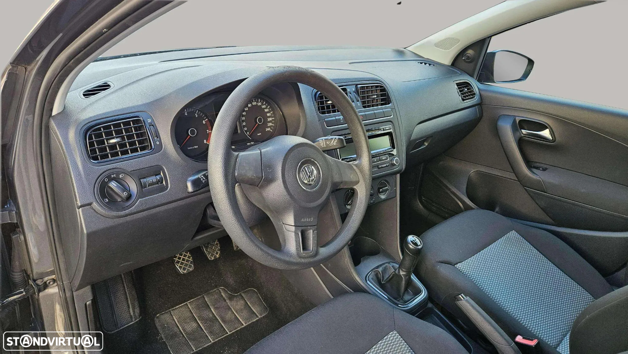 VW Polo 1.2 Trendline - 16