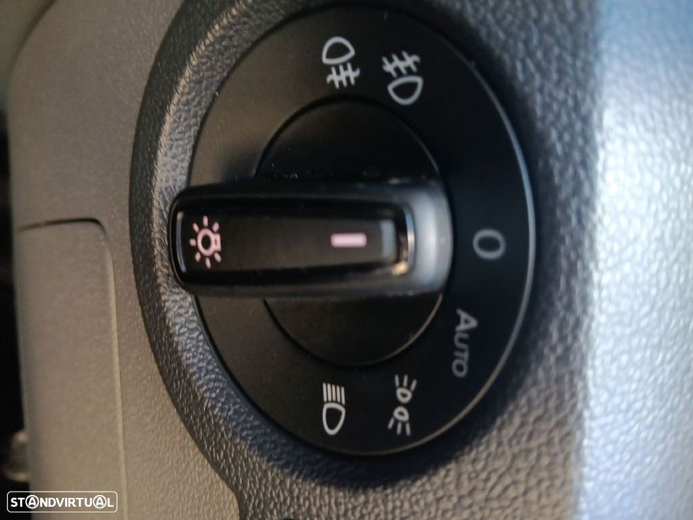 VW T-Cross 1.0 TSI Life - 31